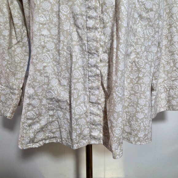 Croft & Barrow 3X Beige White Floral Semi Fitted Button Up Longsleeve Blouse - Picture 3 of 10